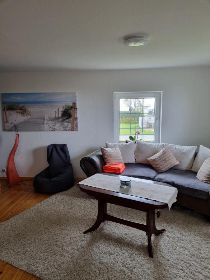 Katzow Ferienwohnung Editha Mit Wintergarten מראה חיצוני תמונה